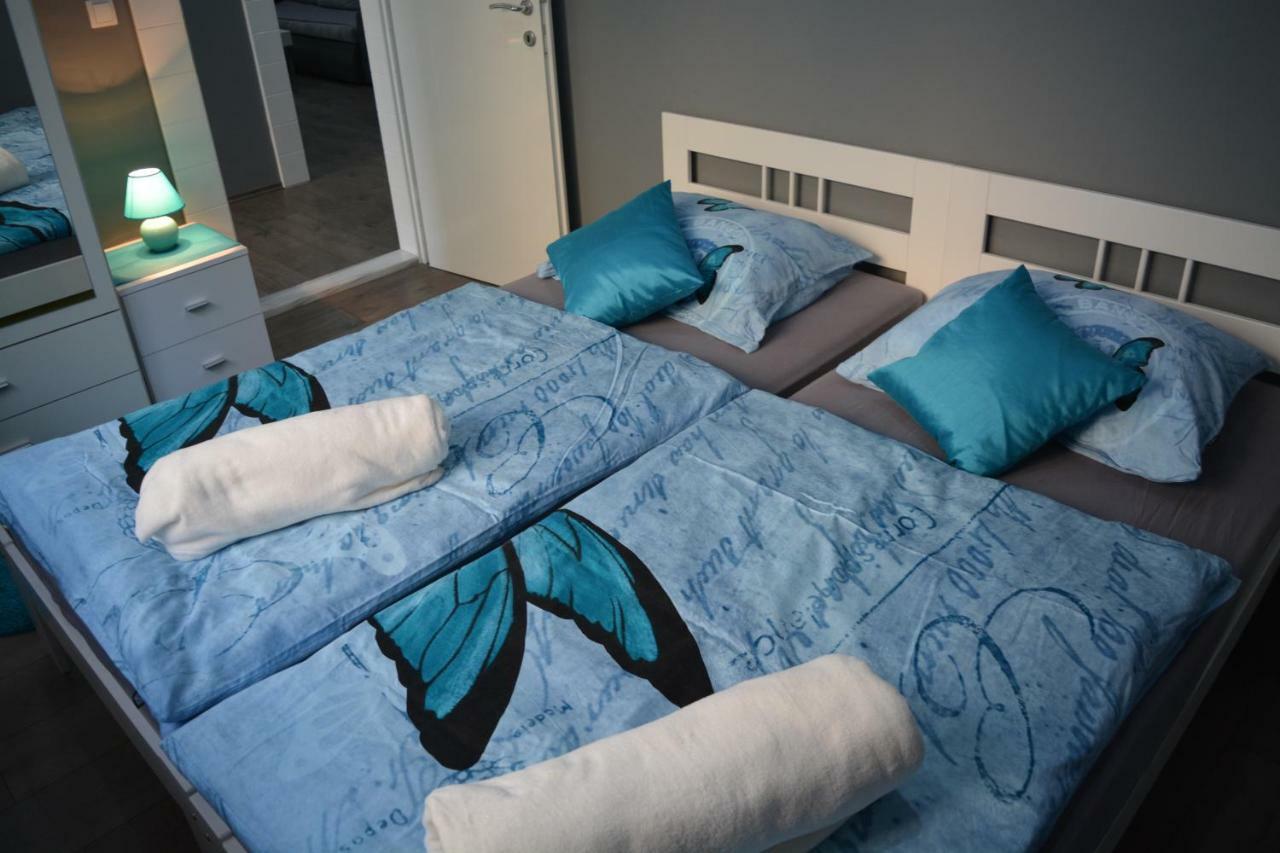 Apartment D & N คาชเตลา ภายนอก รูปภาพ