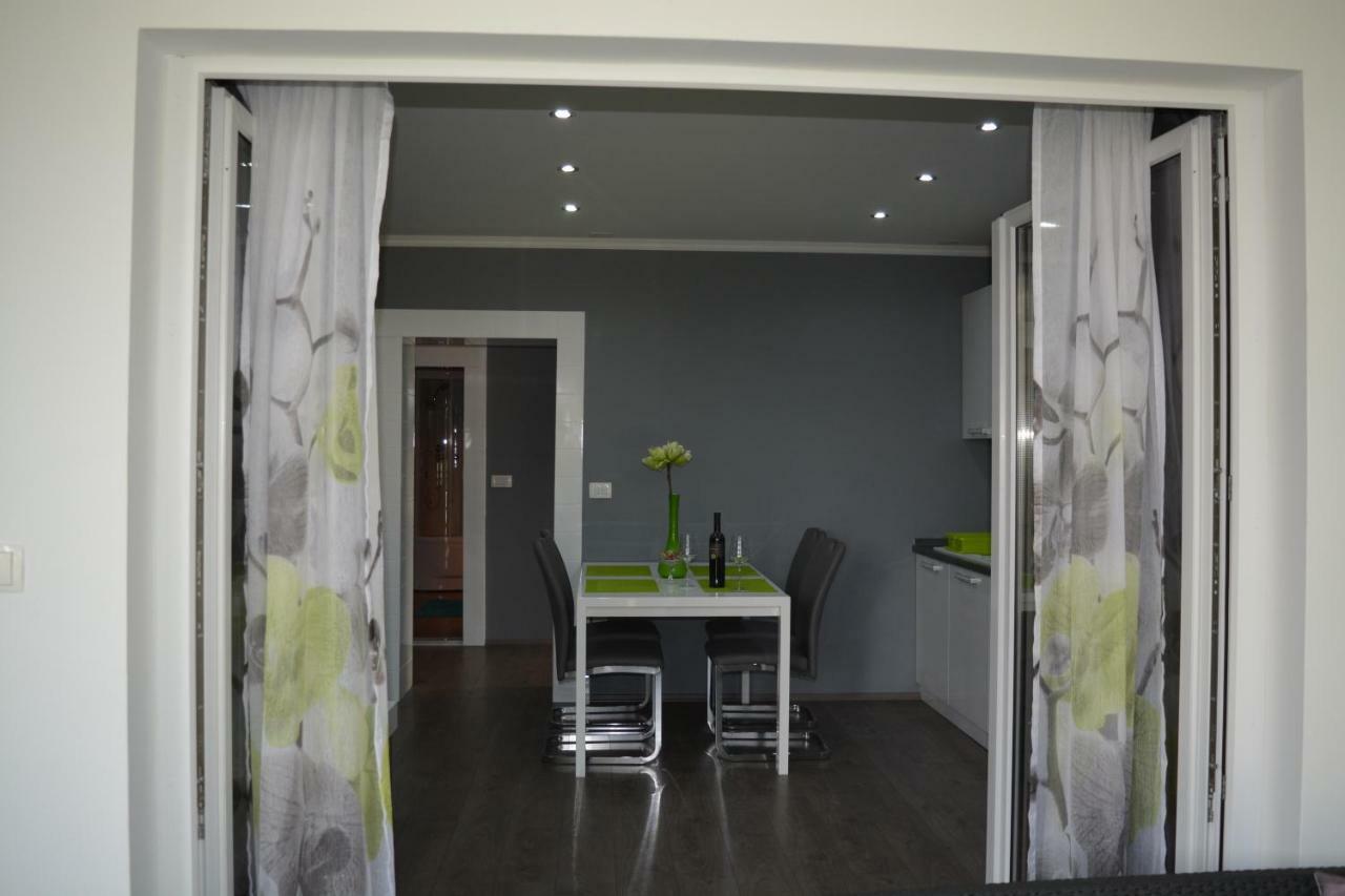 Apartment D & N คาชเตลา ภายนอก รูปภาพ